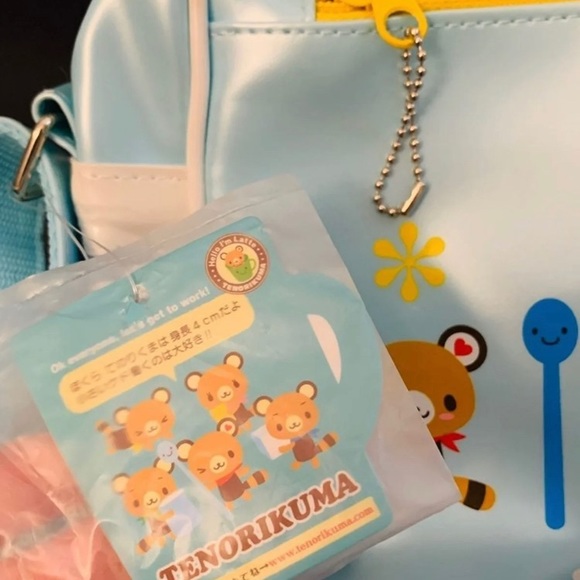 SOLD ❤️Sanrio Tenorikuma hello kitty - Picture 5 of 6